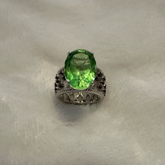 NEW CHARTREUSE QUARTZ THAI BLACK SPINEL RING PLATINUM OVER STERLING SILVER SZ 8 - Picture 15 of 16